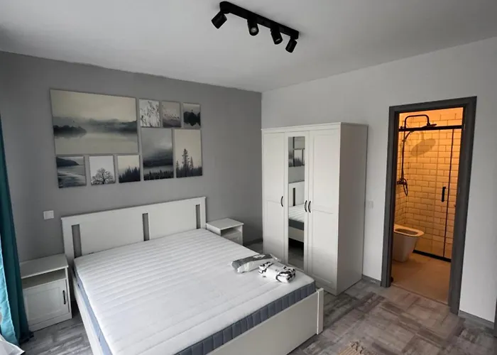 Popoveni Garden * Крайова