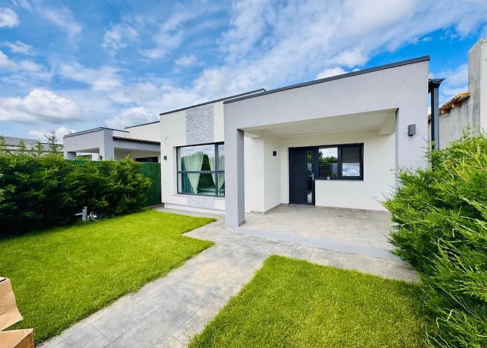 Popoveni Garden Вилла