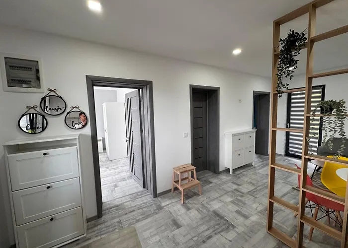 Popoveni Garden * Крайова